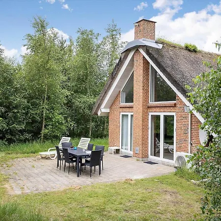 2601-romo-praestekraven-7 * Molby